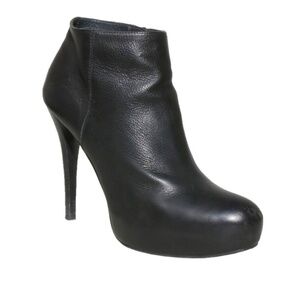 Stuart Weitzman Black Leather Platform Ankle Boots 9
